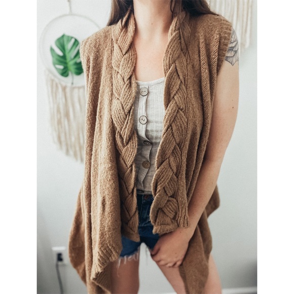 Anthropologie Sunday in Brooklyn Bohemian Braided Cable Knit Sweater Vest - Picture 6 of 12